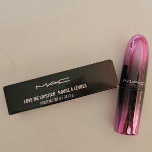 MAC Love Me Lipstick - La Femme